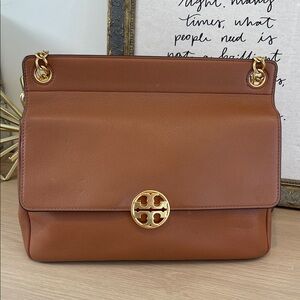 Tory Burch Tan Leather Shoulder Bag with Gold Accents